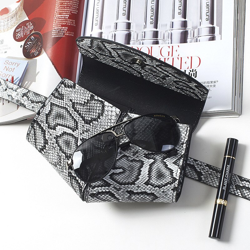 Brusttaschen, gestreifte, stereoskopische umhängetaschen, sport-handytaschen, hüfttaschen, mini-herztaschen für damen, schwarze freizeit-gürteltaschen für mädchen