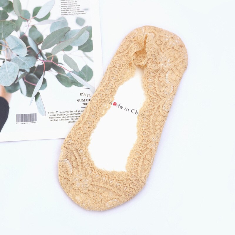 Lot de 10 chaussettes en dentelle pour femmes, lot de chaussettes d&#39;été solides, coupe basse, sans spectacle, en coton, décontractées, fines et invisibles: Light skin color
