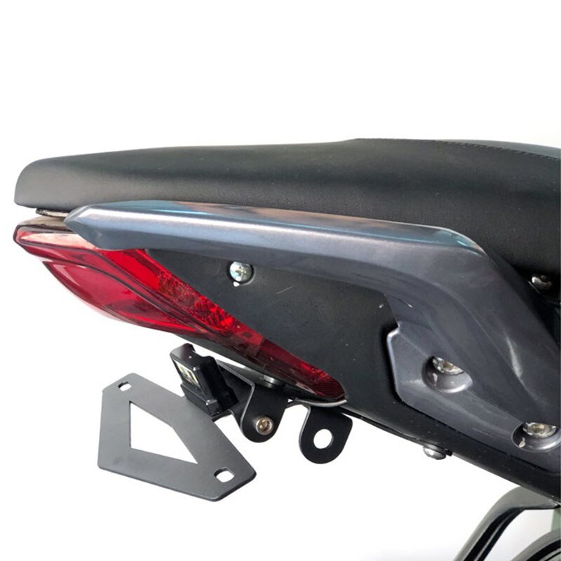 Soporte de Marco trasero de matrícula de motocicleta modificado con luz Led para Benelli 752S