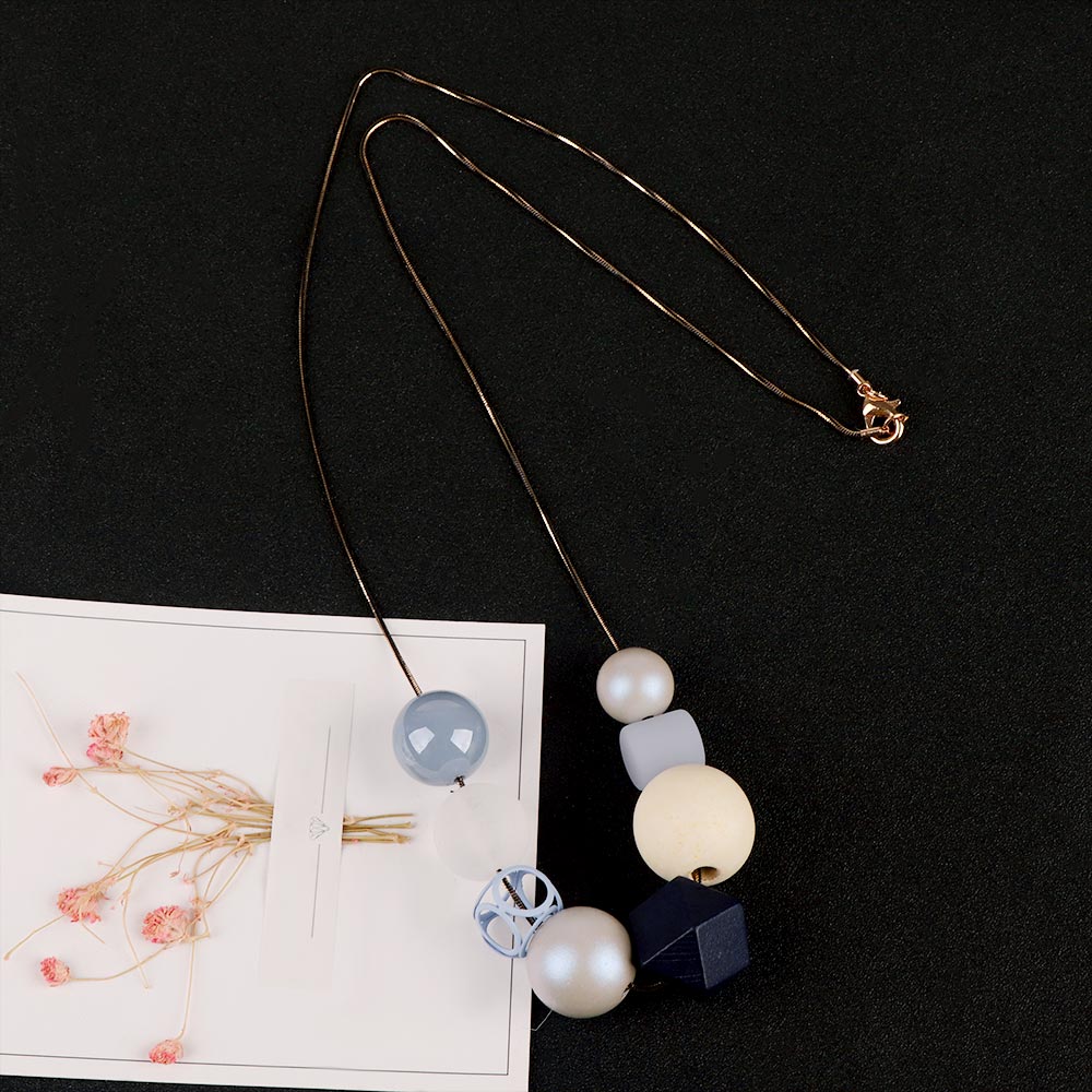 1 Pcs Woman Acrylic Geometric Beads Long Rope Chain Necklace Ladies Collar Accessories Sweater Pendant Necklaces