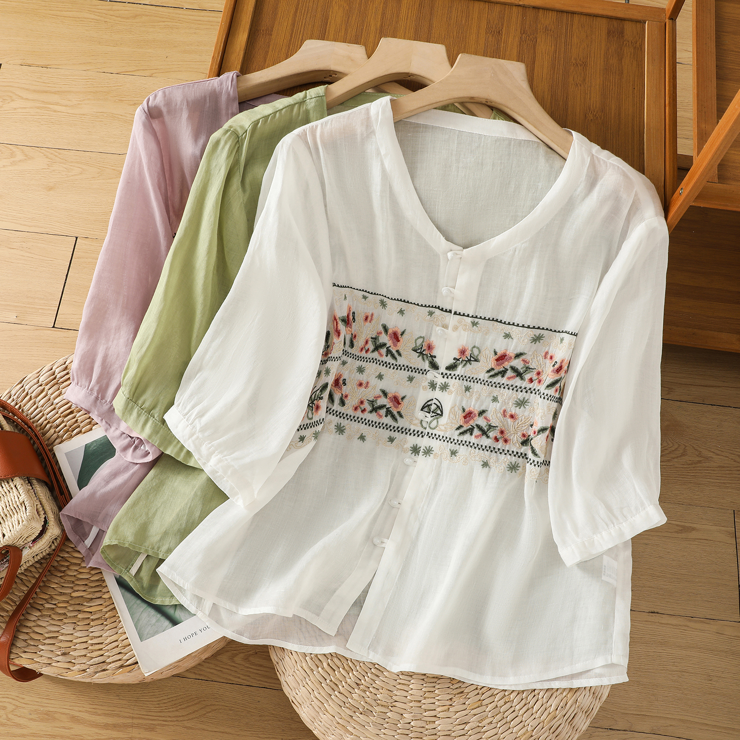 Retro Cotton Linen Shirt Women Embroidery Oversized Relaxed Fit Woman Blouse Artistic Summer Ladies Tops Camiseta Mujer