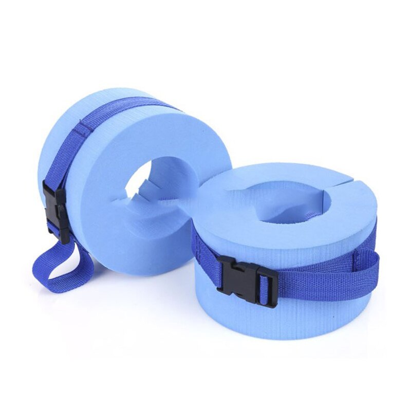 Une paire de disques de natation en mousse, anneau de flotteur, poids de natation d&#39;eau, poignets pour bras de cheville