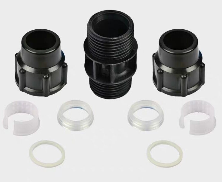 Musta pe vesiputki suora alennusliitin 20/25/32/40/50mm pe pvc putkiliittimet 1/2 &quot; 3/4 &quot; 1 &quot; 1.2 &quot; 1.5 &quot; uroskierreadapteri