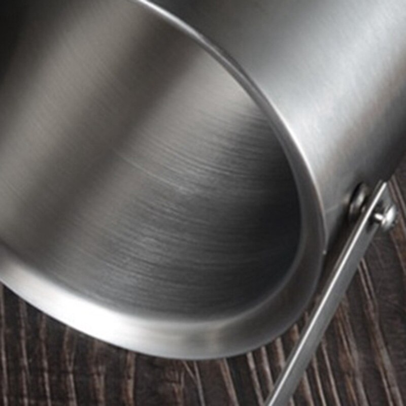 Stainless Steel Double-Layer Insulated Ice Bucket Double-Layer Portable Ice Bucket with Lid 2L
