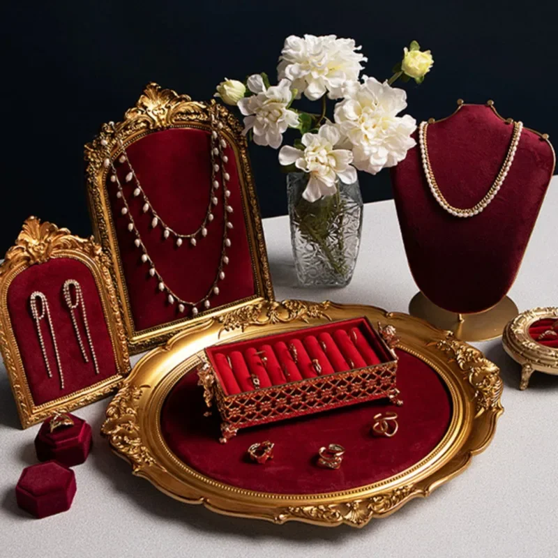 Lichte Luxe Rode Flanellen Fotolijst Ketting Stand Sieraden Shooting Rekwisieten Ring Tray Shop Sieraden Display Rack