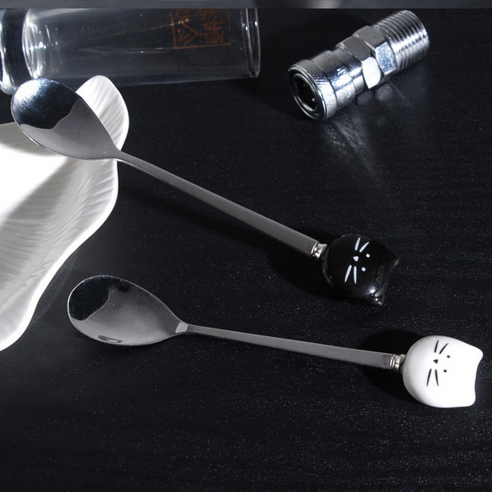 Gato de dibujos animados de acero inoxidable cuchara agitadora larga Tenedor de fruta café cuchara de acero inoxidable con mango de gato lindo de cerámica