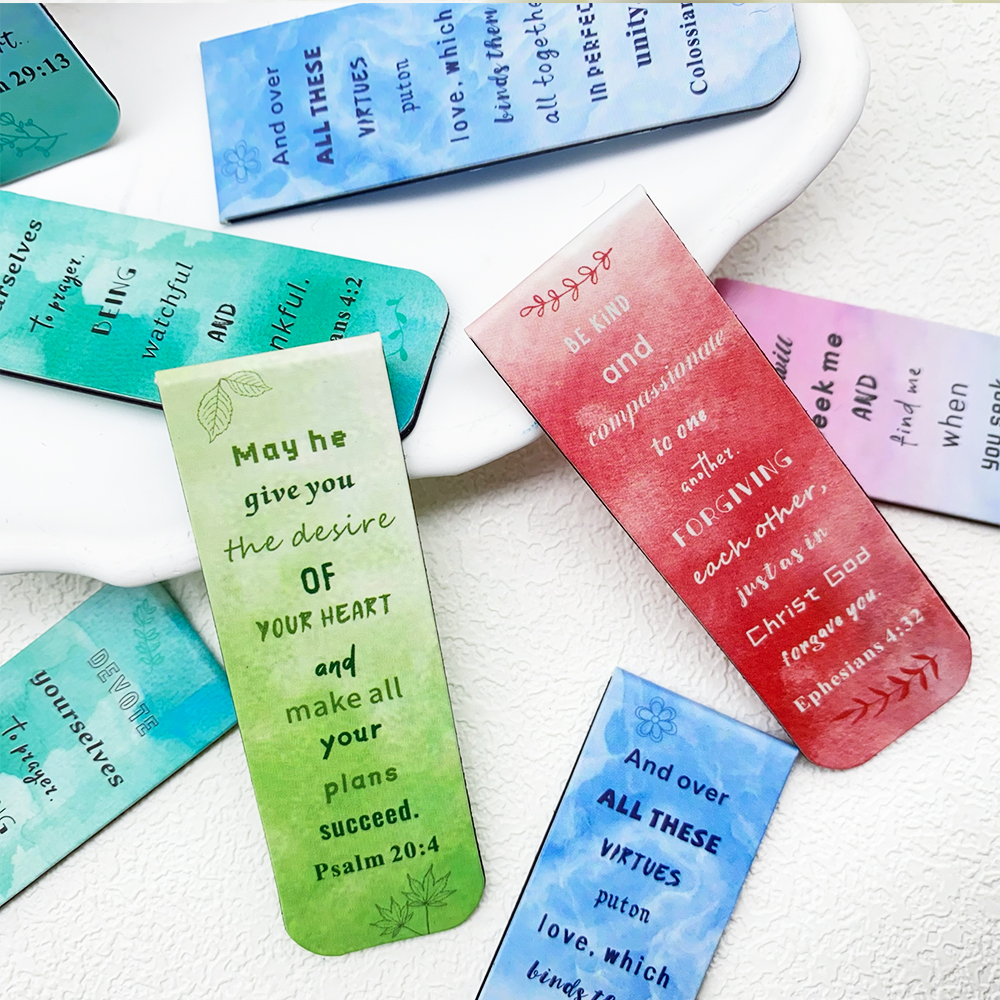 5 stk. små, friske, magnetiske bokmerker med bibelvers, lesesider, bøker, kommenterte skolemateriell, estetiske bokmerker, gjør-det-selv