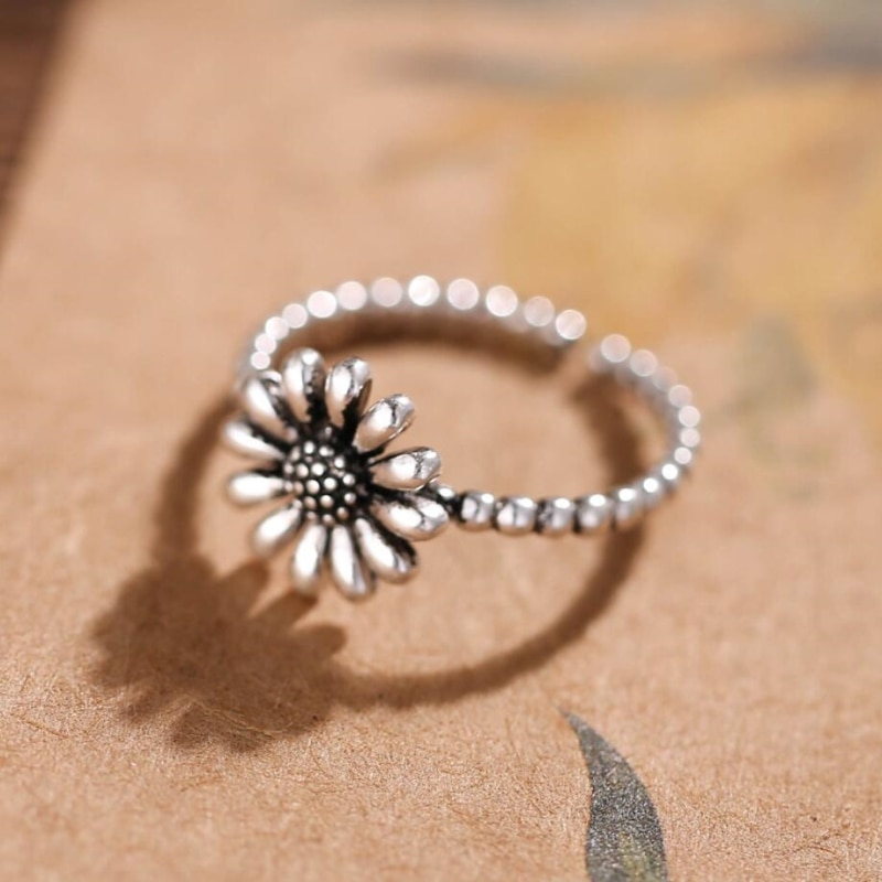 Retro Sunflower 925 Sterling Silver Literary Flower Sweet Temperament Personality Female Resizable Opening Rings SRI074