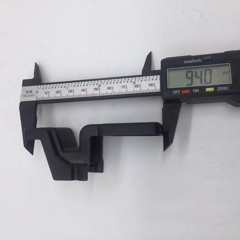 Suitable for Peugeot 508 Citroen C5 Battery positive negative electrode terminal protection cover 9676099280 9815031980 5642yk