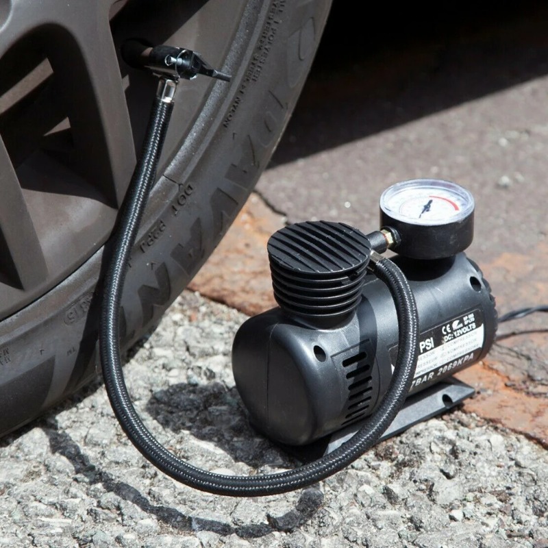 1 sett bærbar elektrisk luftkompressor til bil 12v 300 psi bildekkpumpe luftkompressor elektrisk bilpumpe biltilbehør