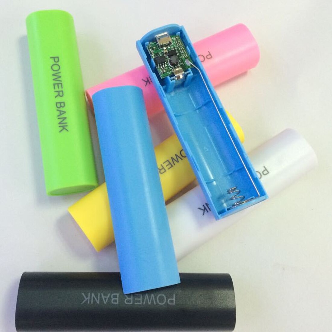 Mini Bunte DIY Tragbare USB Handy, Mobiltelefon Energie Bank Ladegerät Pack Kasten Für 1x18650 Batterie fallen