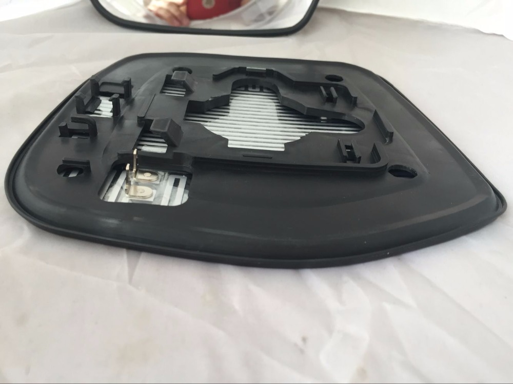 LH side Wing Car Mirror Glass Replacement Toyoto HIACE 2004 plate + heated