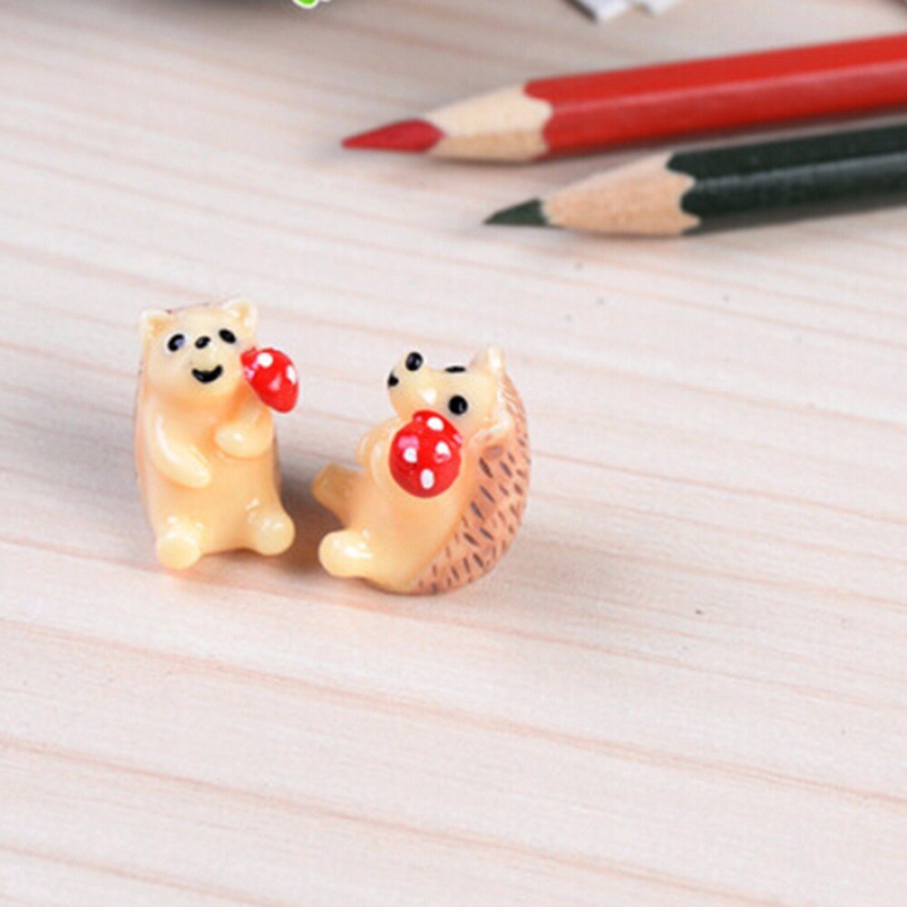 Miniaturen harz handwerk figuren für garten dekoration Minil Igel und pilz Gebühr garten Mini Zwerge Moos terrarien