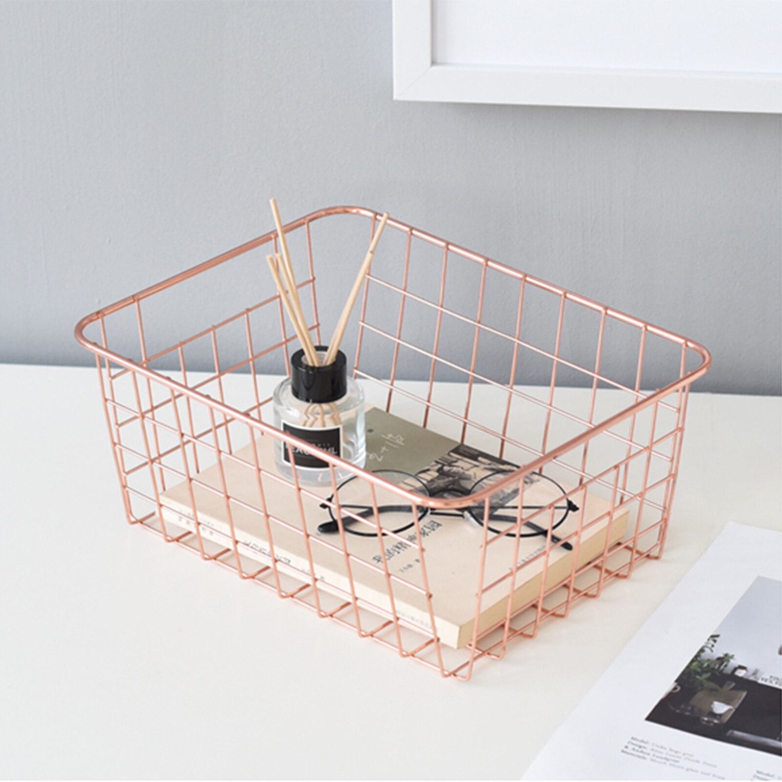 Panier de rangement en fil de fer forgé or Rose, lignes simples de couleur unie, organisateur pratique de bureau, décoration de la maison