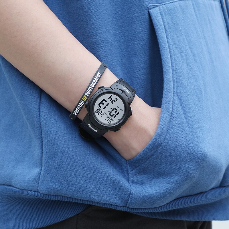 Skmei utendørs sportsklokke herre stor urskive enkle klokker kalender pu stropp 5 bar vanntett digital klokke reloj hombre 1068