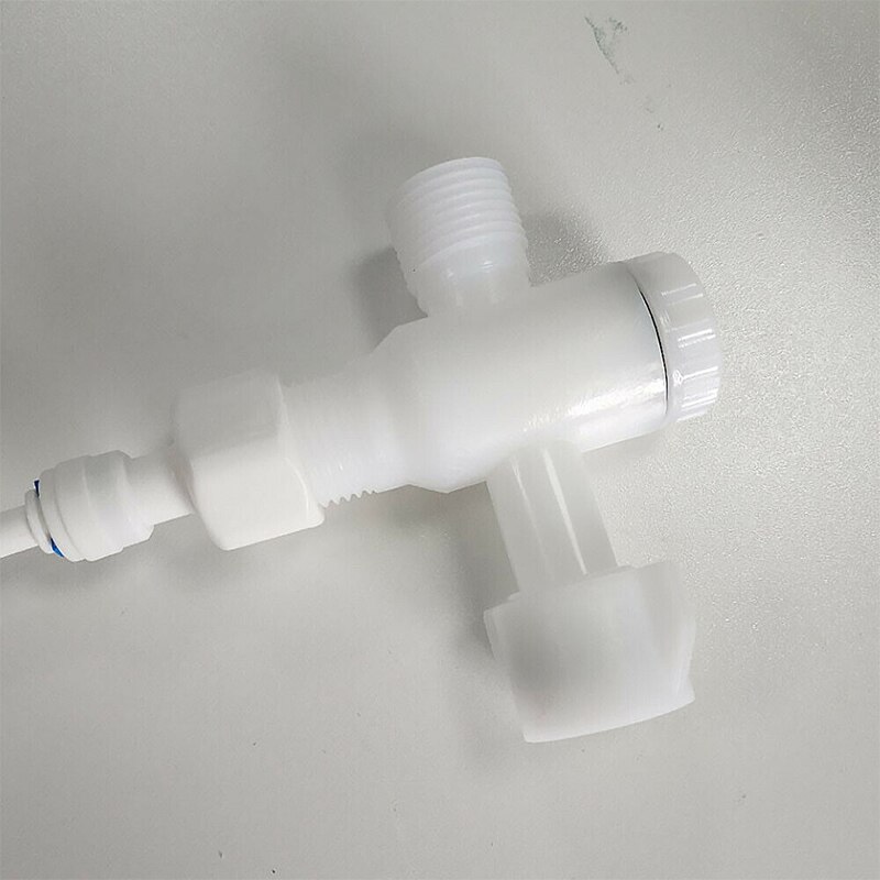 1Pcs Toilet Flushing Sanitary Device Bathroom Toilet Sanitary Device Water Spray Nozzle Bidet Part Cleaning Adsorption