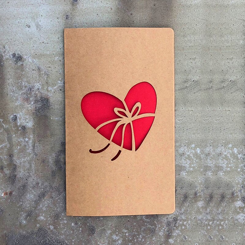 PCS 2 Papel Kraft Retro Tipo Dobrável Cartão Da Flor Do Coração da Festa de Aniversário de Casamento Convites Cartões Em Branco do Presente Do Vintage: Heart Bow