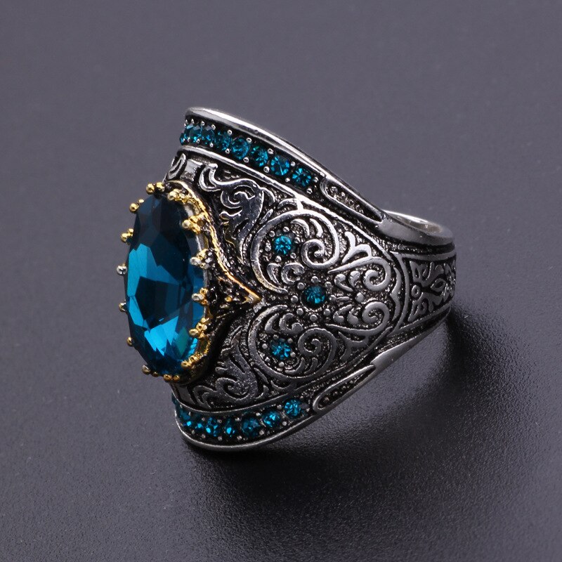 Milangir Big Blue Stone Ring for Men Punk Jewelry Carved Pattern Knuckle Rings Men Championship Rings