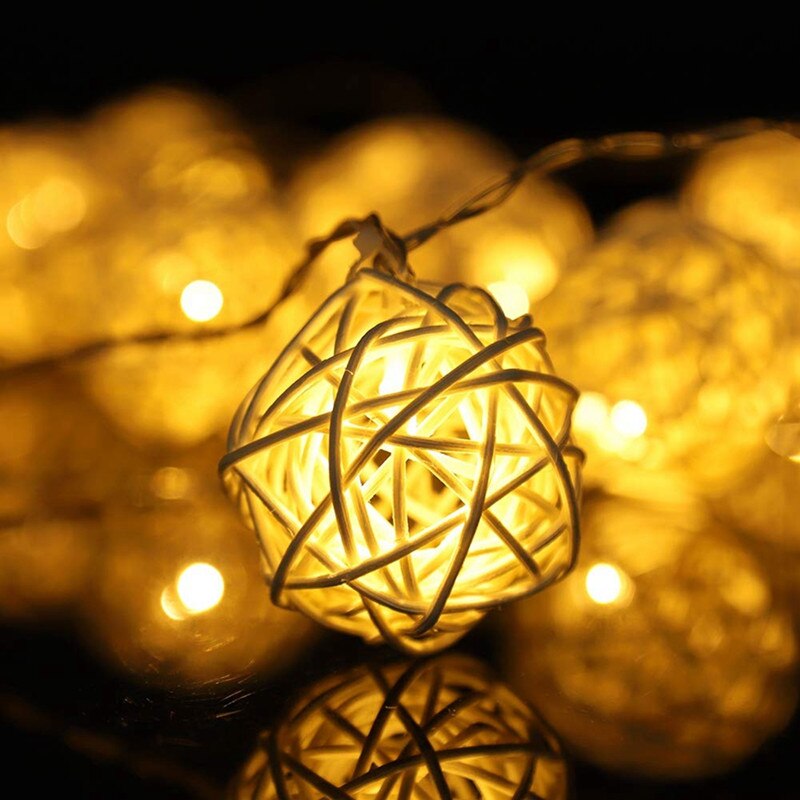 220v 6m 40 led varm hvid led kuglelys fe string lys belysning rattan kugle led lys bryllupsfest dekoration: Varm hvid