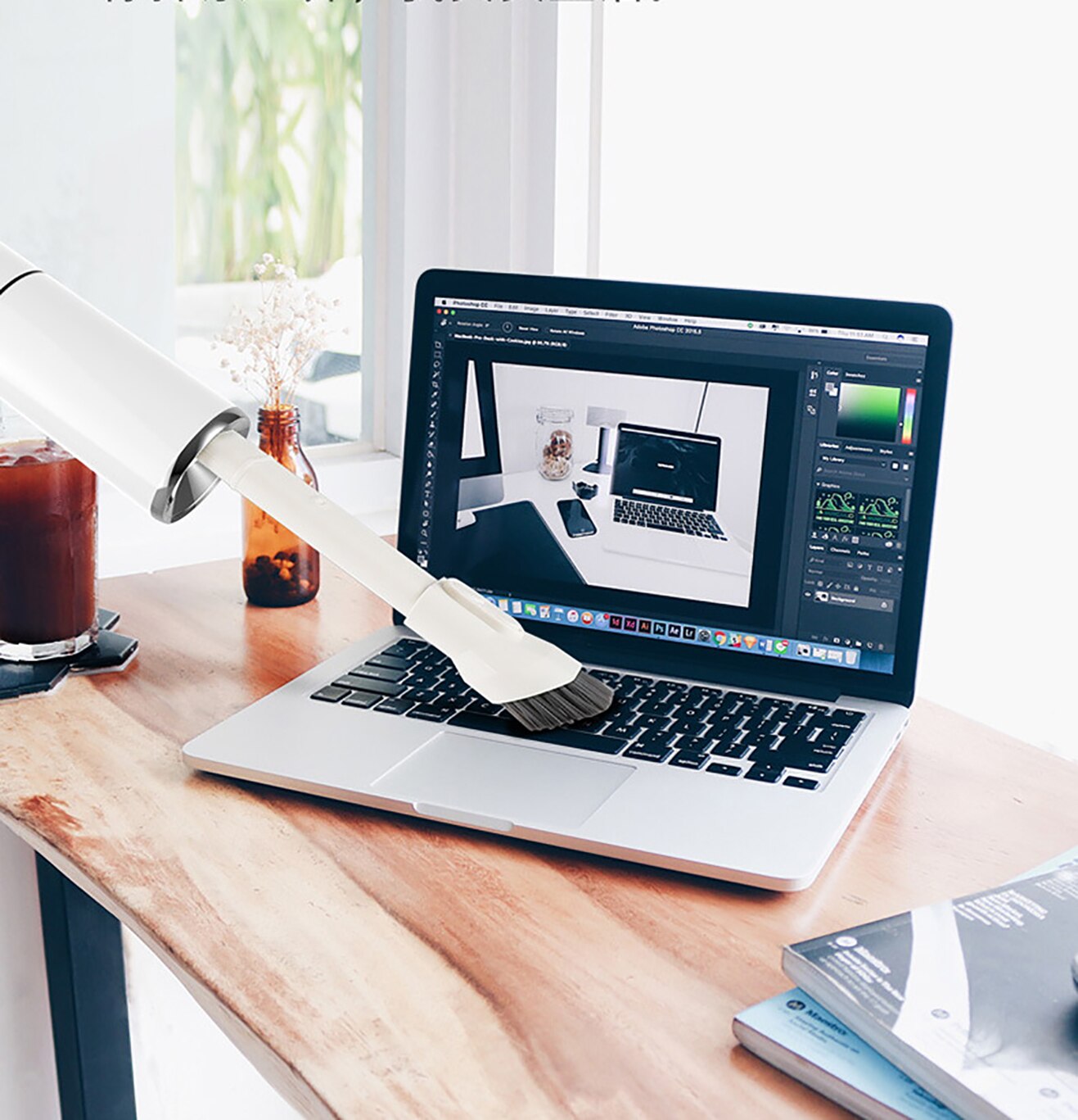 Mini Vacuum,Small Cordless Handheld Vacuum, USB Rechargeable, Easy to Clean Desktop,Drawer, Car Interior and Other Crevices