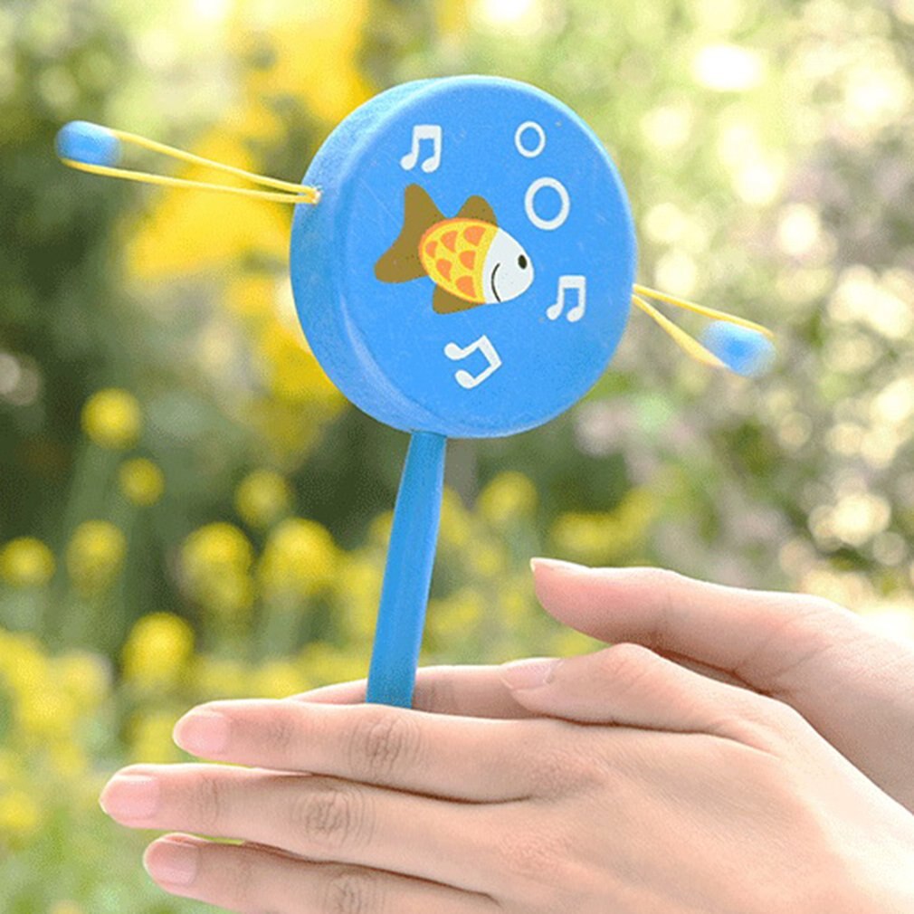 1pc chińskie tradycyjne drewniana grzechotka bęben wirować zabawki dla dziecka dzieci kreskówka uśmiech muzyczny dzwonek ręczny instrument muzyczny dla dzieci zabawka