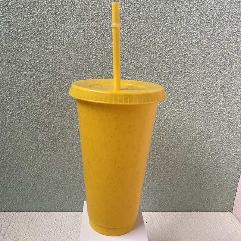 Kreatywny Kubek ze Słomką, Brokatowy Kubek z Cekinami, Kolorowy Kubek robić Kawy i Soku ze Słomką, Prosty, Uroczy, Popularny w Internecie Kubek z Plastikowym Dnem, Przenośny Kubek na Zewnątrz: Czerwony