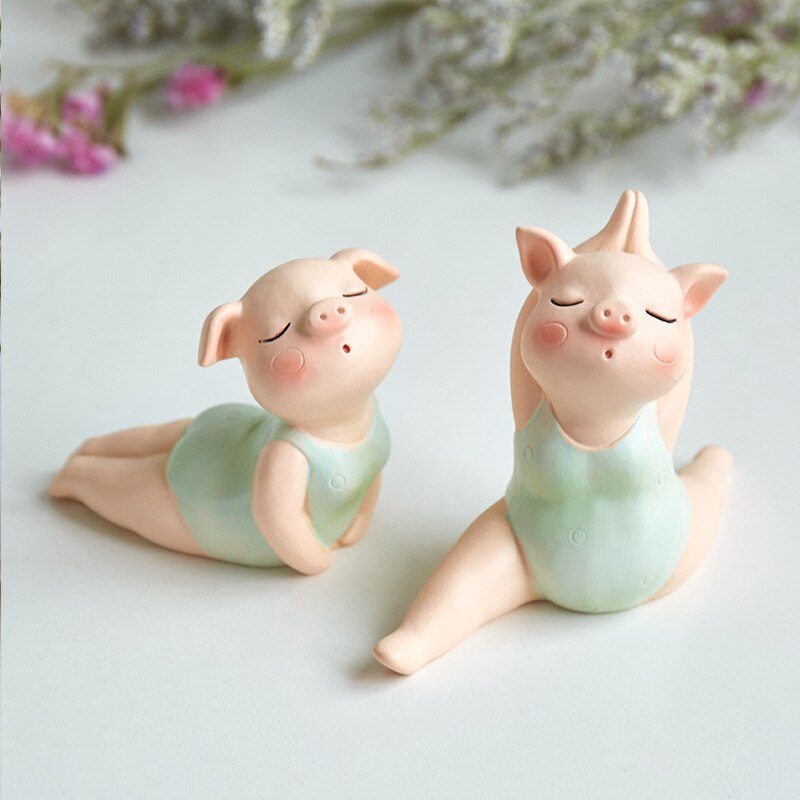 Mini Cute Pig Girl Yoga Posture Statue Piglet Resin Sculpture Decoration Ornament Home Office Store Desk Party Decor