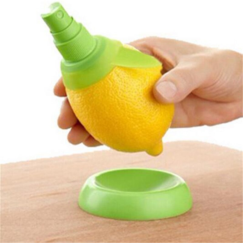 Køkken tilbehør citronsaft sprøjte frugt citrus spray mini presser håndjuicer madlavning værktøj leverer køkken gadgets. q