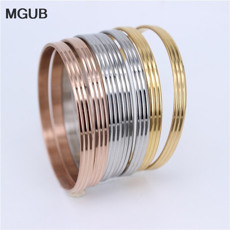 6mm de large trois lignes 3 couleur 70cm de diamètre en acier inoxydable 7 pièces/ensemble combinaison bracelets femmes accessoires LH476