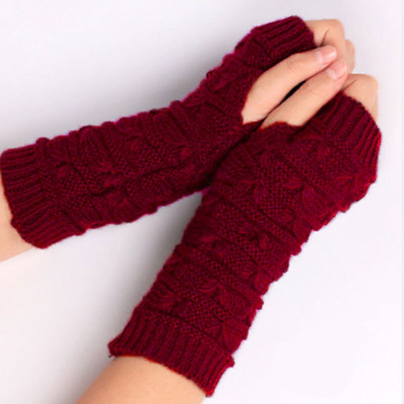 Korean Version Arm Cover Triangle Short Woolen Gloves Women Half Finger Riding Knitted Gloves Warm Stretch Mittens Winter: wine red