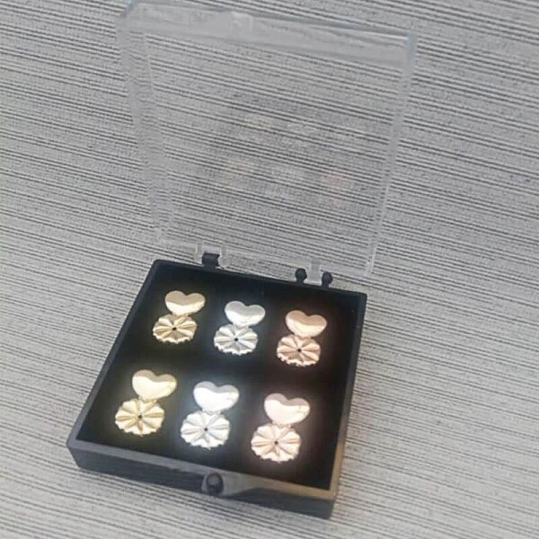 Boucles d'oreilles arrière en forme de couronne pour femmes, support couleur argent, élévateur à Lobe en forme de cœur, accessoires adaptés,: Marron