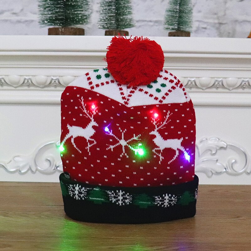 2022Christmas Hats Sweater Elk Knitted Beanie Hat With LED Light Up Cartoon Patteren Christmas Year Decoration navidad: D
