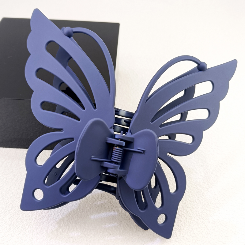 Pinza para el pelo para la cabeza trasera para niñas y mujeres, dulce verano, 13,5 cm, ala de doble capa, antena hueca, pinza para el pelo de plástico de mariposa: Verde