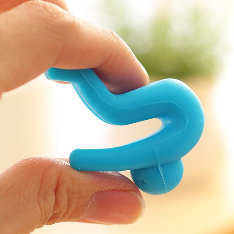 1pcs Gadgets Pot Cover Raise Kitchen Tools Home Kitchen Accessories Kitchen Overflow The Lid Overflow Device Stent