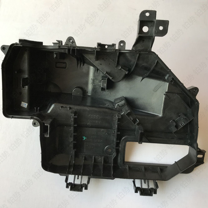 Car Engine fixed computer case lower seat bracket 2005-au diS6 A6L C6 RS6 Control unit module housing Upper and lower housing cover