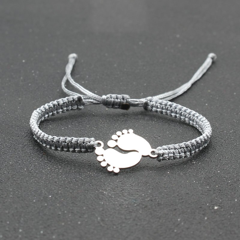 Bransoletka amulet ze stali nierdzewnej para urocza mała stopa szczęście czerwona nić plecione bransoletki i Bangles dla kobiet mężczyzn biżuteria mankiet: Grey