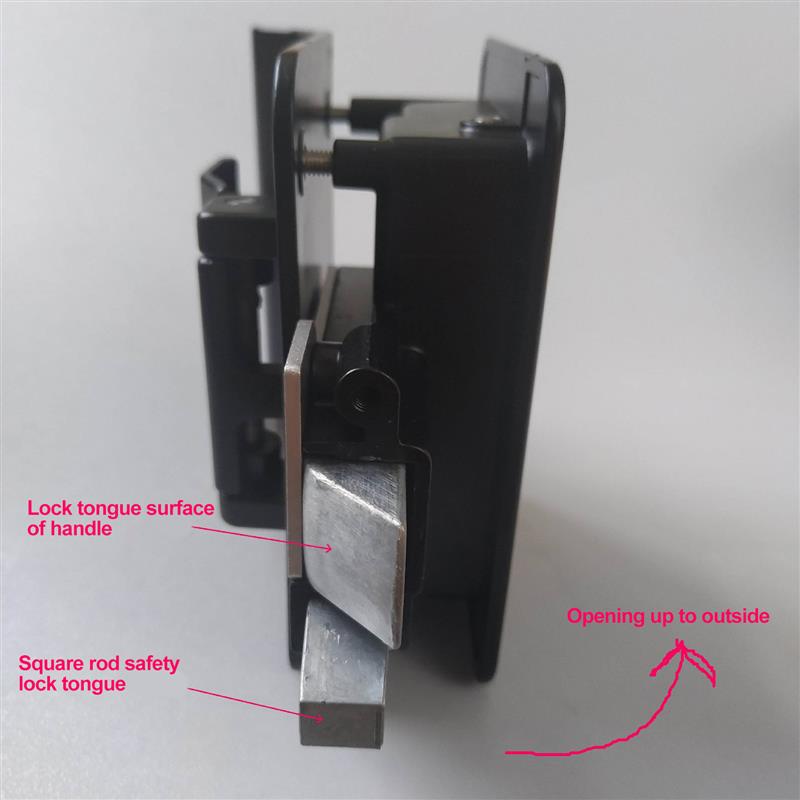 Metal Frame Protective Function Durable Trailer Entry Access With Screw Trailer Entry Door Lock Inside Outside Trailer Door Lock