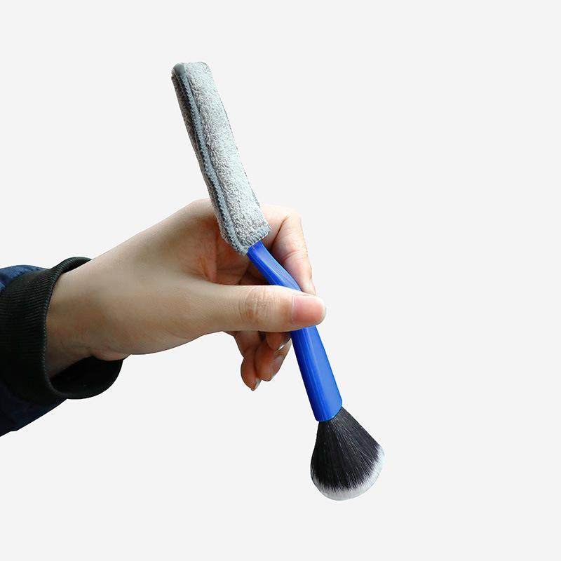 Car Interior Cleaning Brush Double Head Portable Dust Remover Tool for AC Outlet Dashboard Auto Maintenance