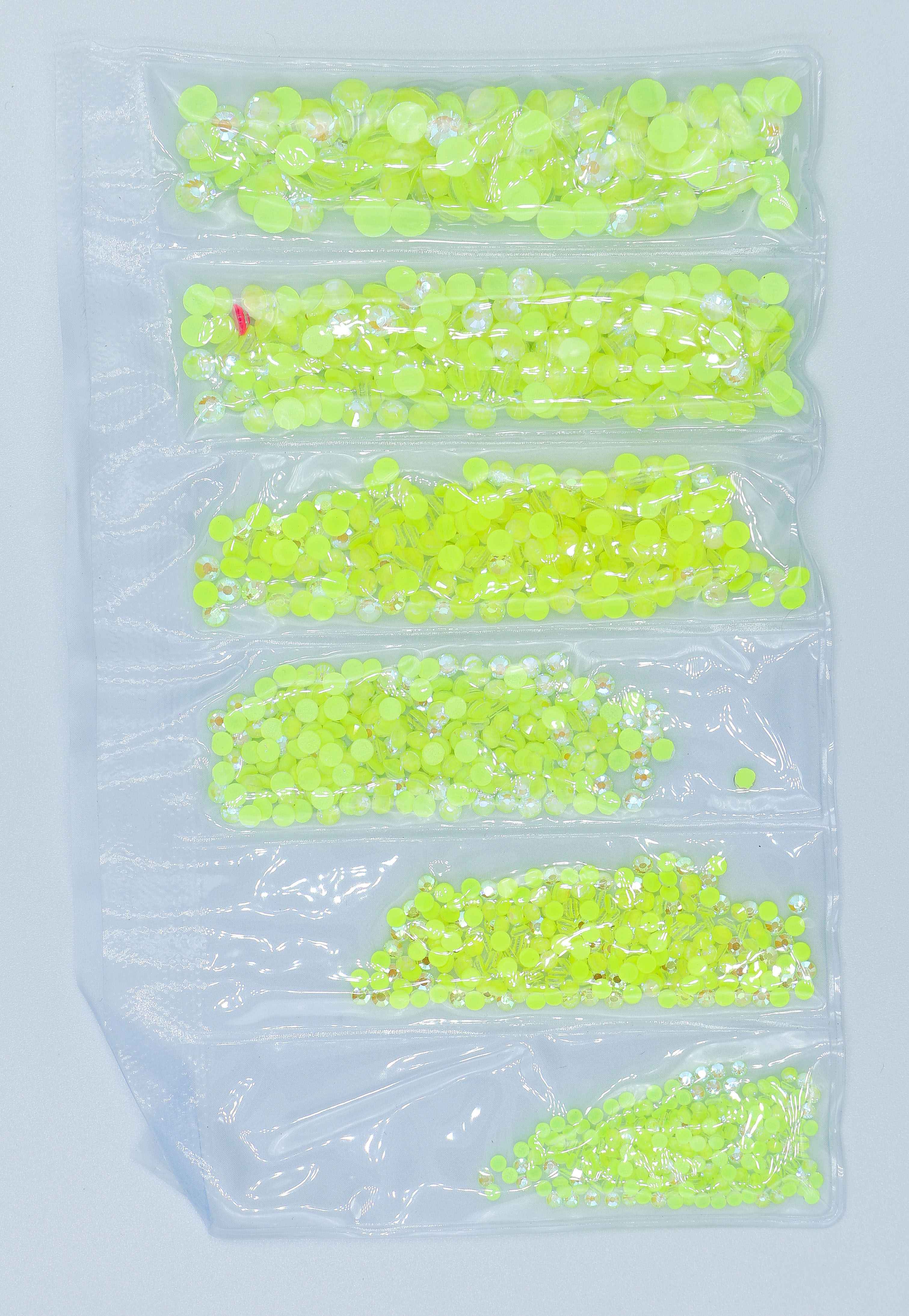Mezcla luminosa fluorescente SS6-SS20, diamantes de imitación de neón sin fijación por calor, decoraciones eléctricas noctilucentes para decoración de uñas