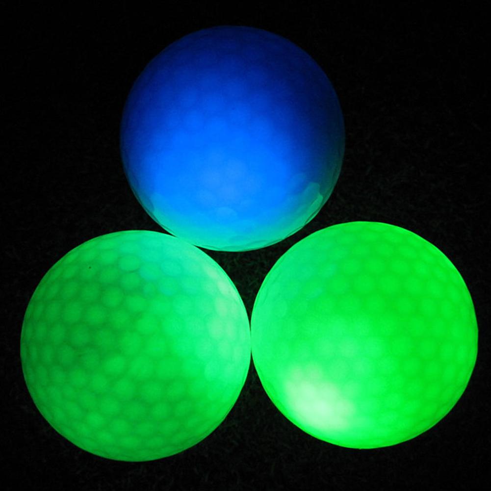 Lysende natgolfkugler førte lysende golfkugler lyser i mørke lyse langvarige genanvendelige natgolfkugle 4 farver