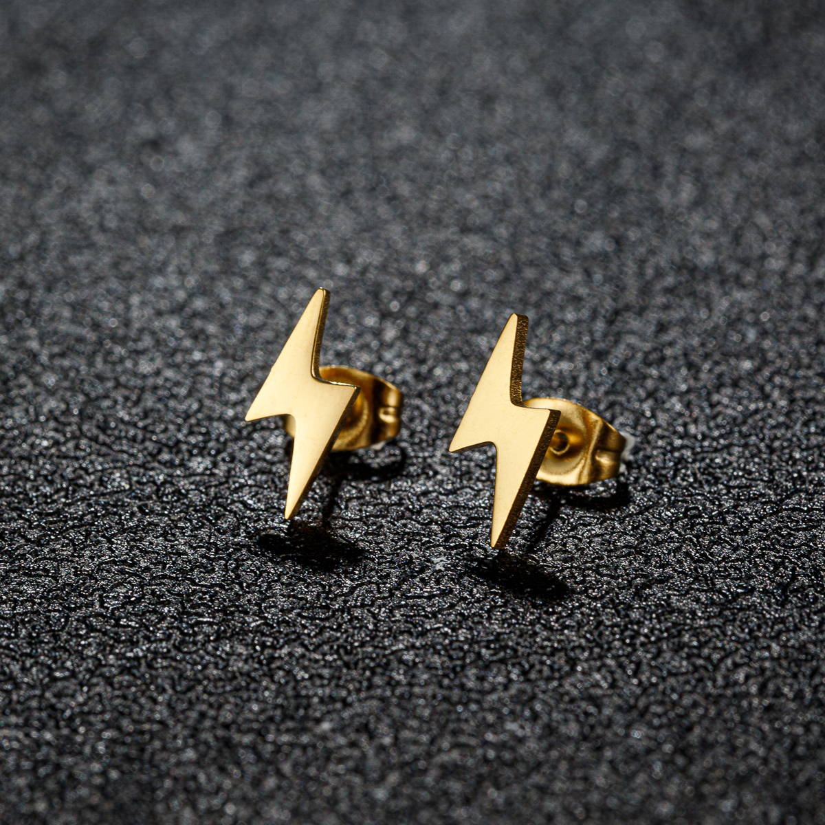 Roestvrijstalen Bliksemschicht Oor Piercing Oorbellen Meisje Punk Donder Gouden Trendy Vrouw Oorbel 2024 Premium Sieraden