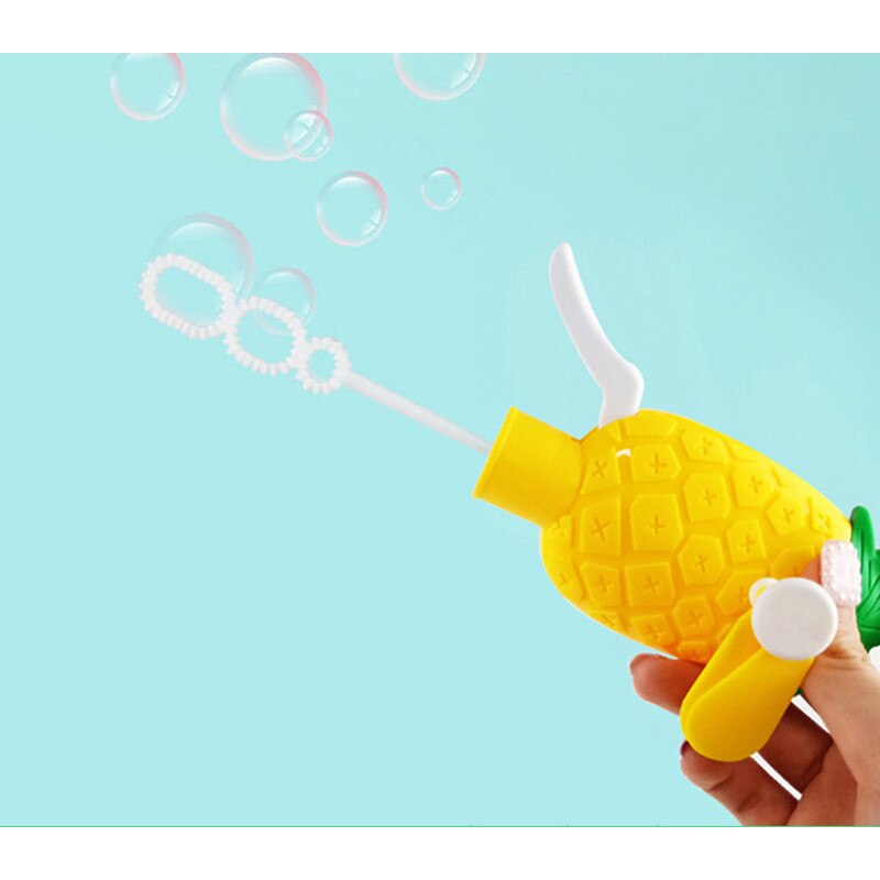 proprietà Divertente Bolla Magica Ventilatore Macchina pressione della Mano Creatore di Bolla Pistola con il mini Ventilatore per Bambini tutto'aperto Giocattoli Forniture di Nozze