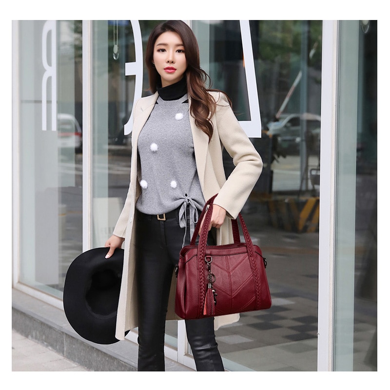 suede leather crossbody bolsa
