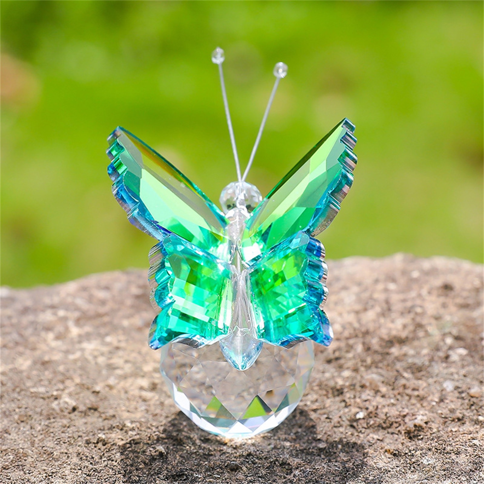 Crystal Flying Butterfly With Crystal Ball Base Statue Collection Cut Butterfly Animal Decoration Suitable For Festival