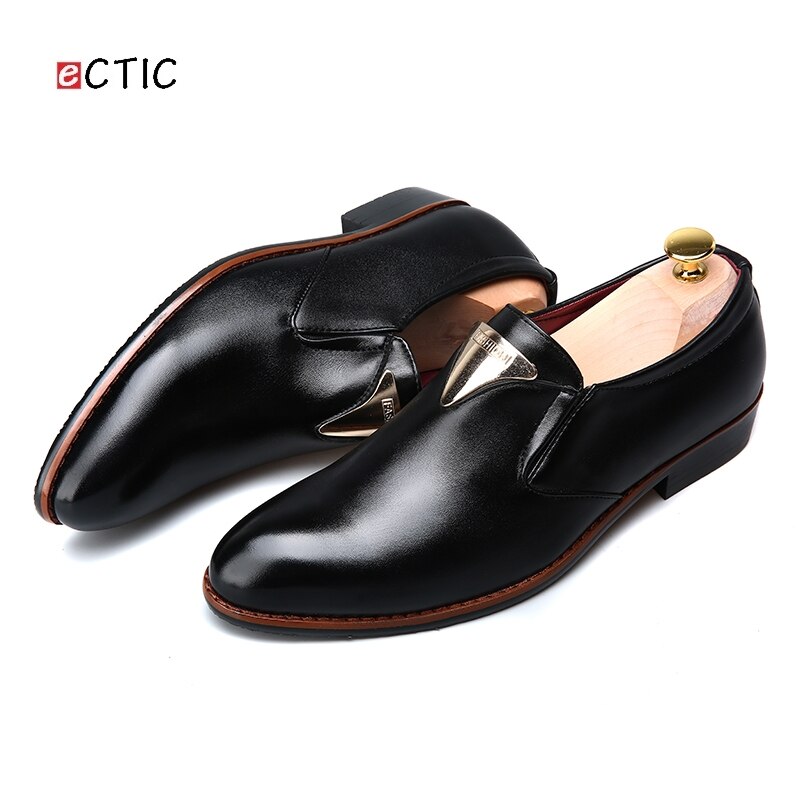 Ectique sans lacet décoration en métal chaussures formelles pour hommes chaussures habillées classique chaussures de base en caoutchouc semelle extérieure directe