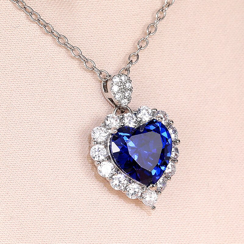 Huitan Blauw Hart Hanger Ketting Voor Vrouwen Delicate Wedding Anniversary Liefde Vrouwelijke Trendy Party Sieraden Nieuw Item: Default Title