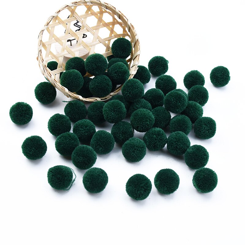 10/30 st 2cm billiga pompom kläder & accessoarer gör-det-själv godisask en keps bröllopsblommor för scrapbooking heminredning: 3 / 30 stycken