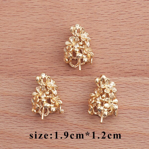 Gufeather  m336, smykketilbehør ,18k guldbelagte ,0.3 mikron, gør-det-selv-vedhæng, blomsterform, gør-det-selv øreringe, smykkefremstilling ,10 stk/parti: M33615