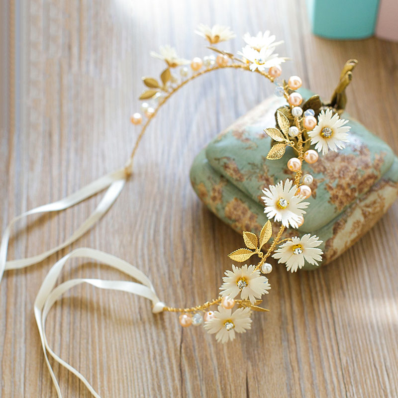 Girls Bridal Headband Imitated Pearl Crowns Girls Bridal Wedding Headband Floral Garland Romantic Flower Headband Girls: Gold-color