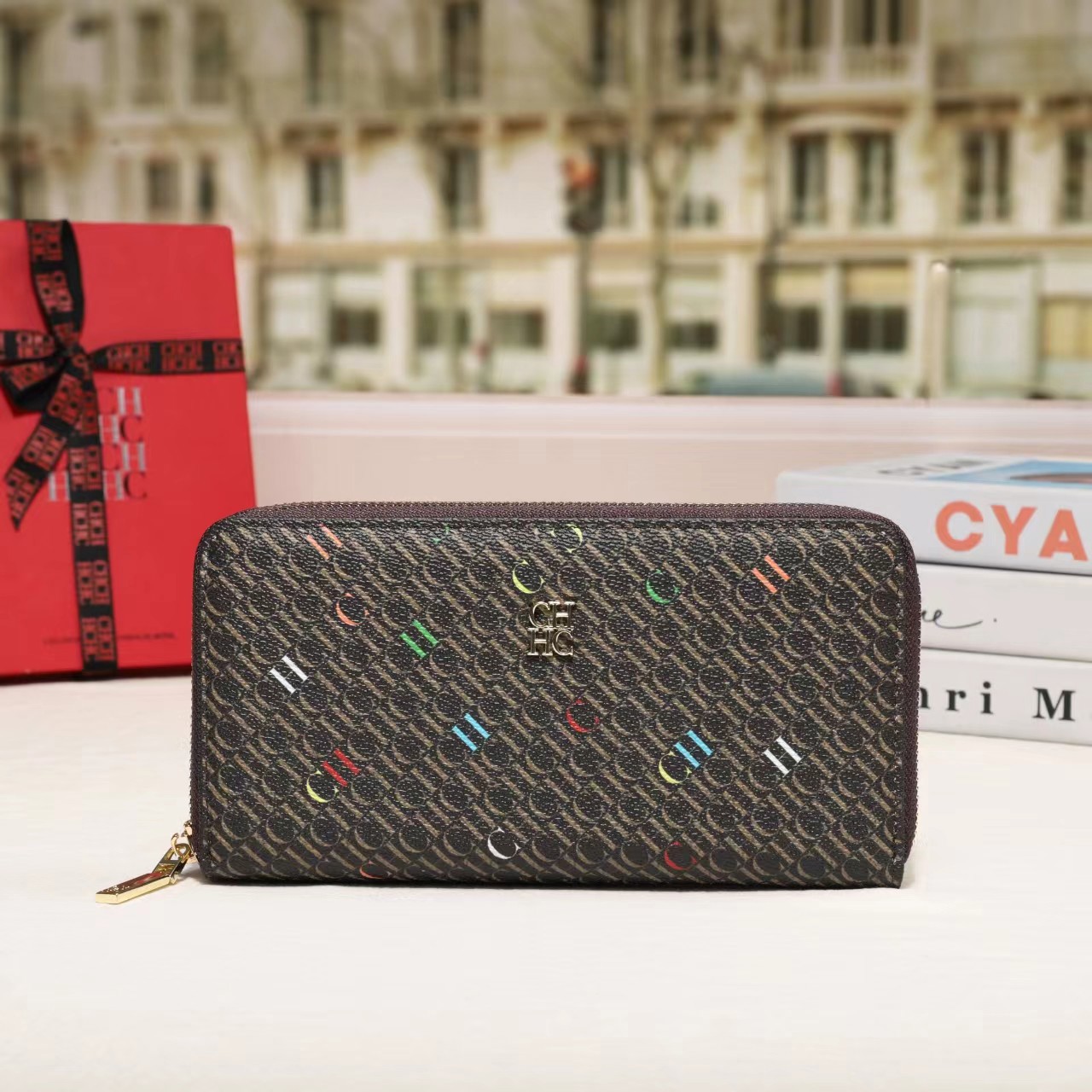 CH Premium Folding Printed Monogrammed Luxury Women's Handbags Square Wallet Classic Vintage: Chocolate